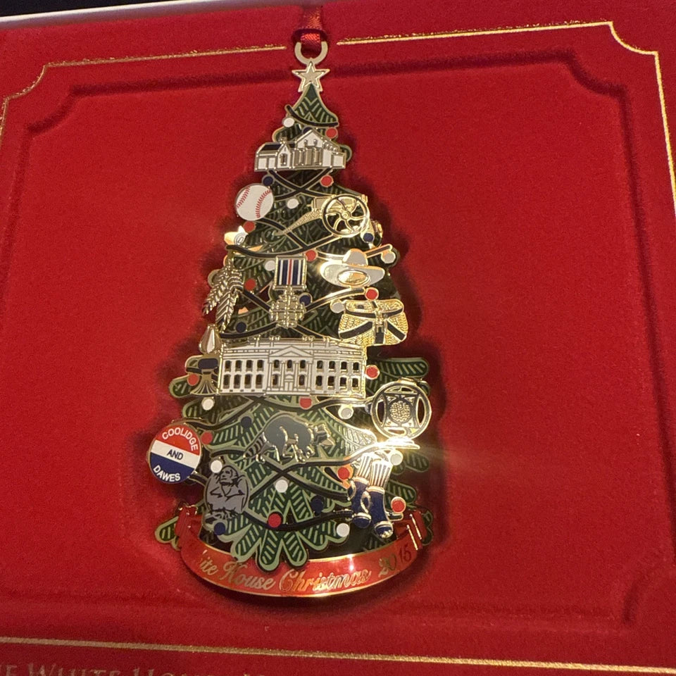 2015 WHITE HOUSE CHRISTMAS ORNAMENT W/BOX & Paperwork