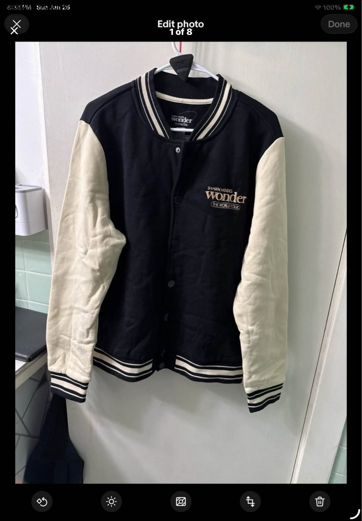 The Shawn Mendes  Jacket in Largesize is a stylish and versatile choice for casual occasions.
