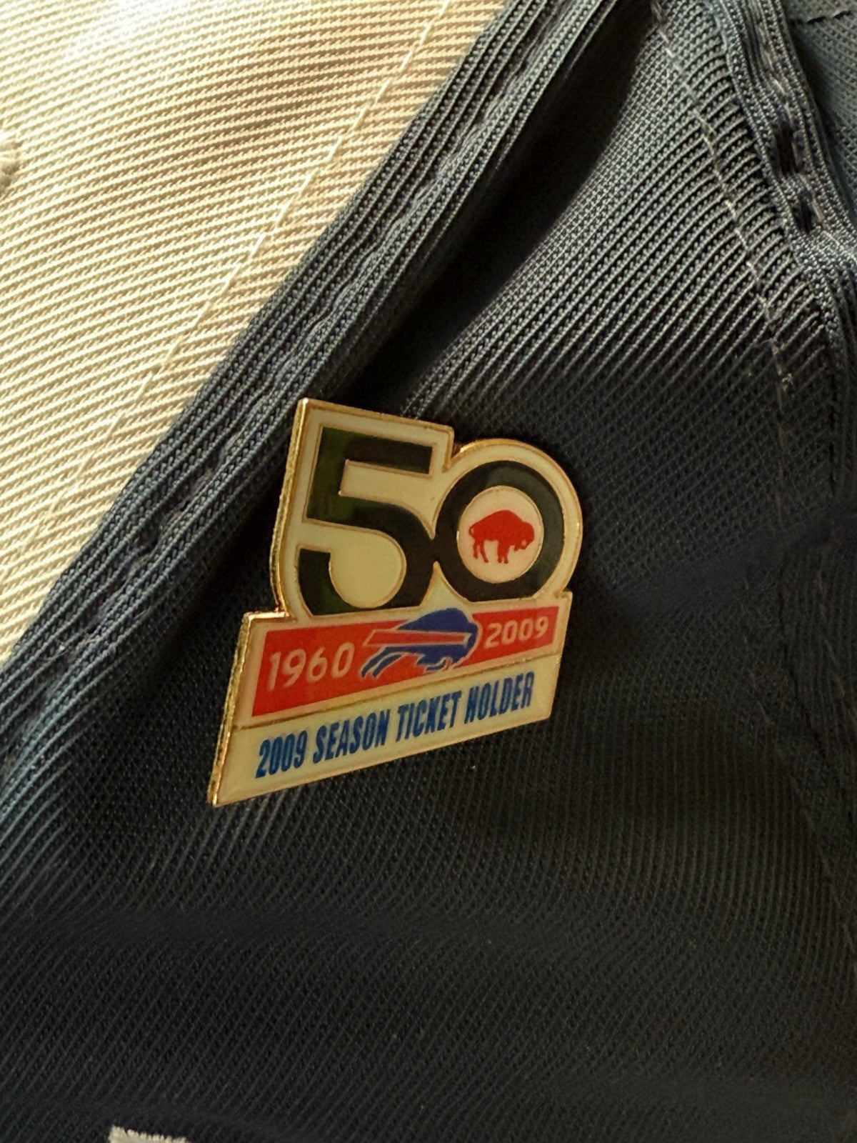 Buffalo Bills Signed Hat Plus 2008, 2009 Season Pass, and 60th Pins -size L/XL3