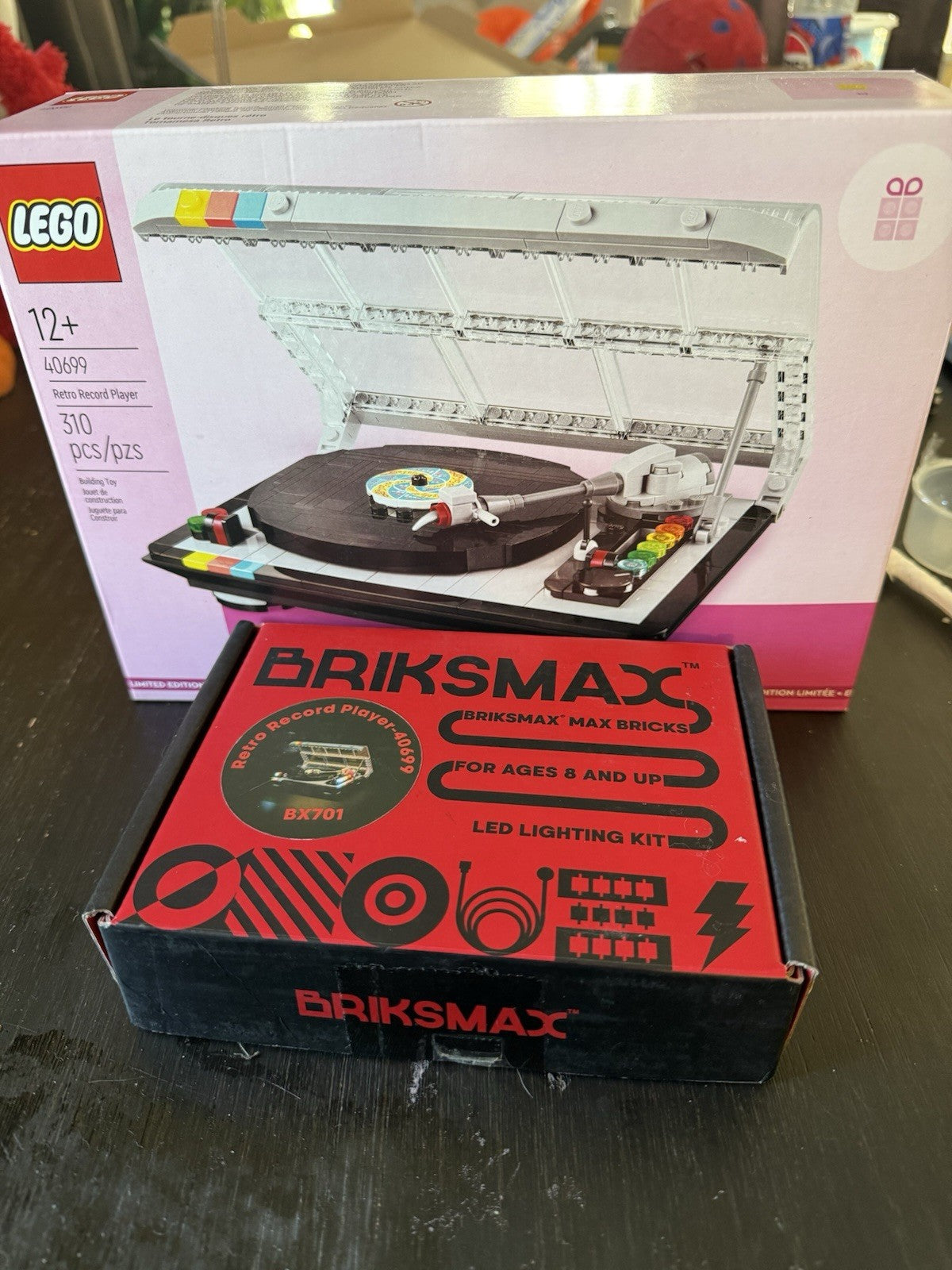 LEGO Retro Record Player 40699 NEW UNOPENED BOX Plus BRIKSMAX  Bx701 Light Kit0