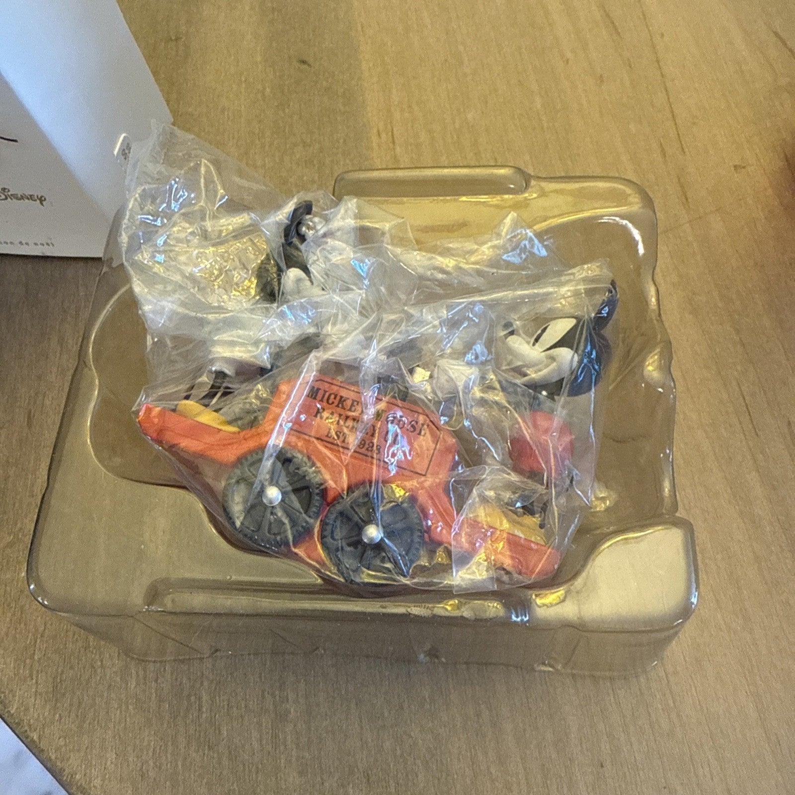 New 2008 Hallmark Disney Mickey & Minnie Riding The Rails Limited Orna BIN 991