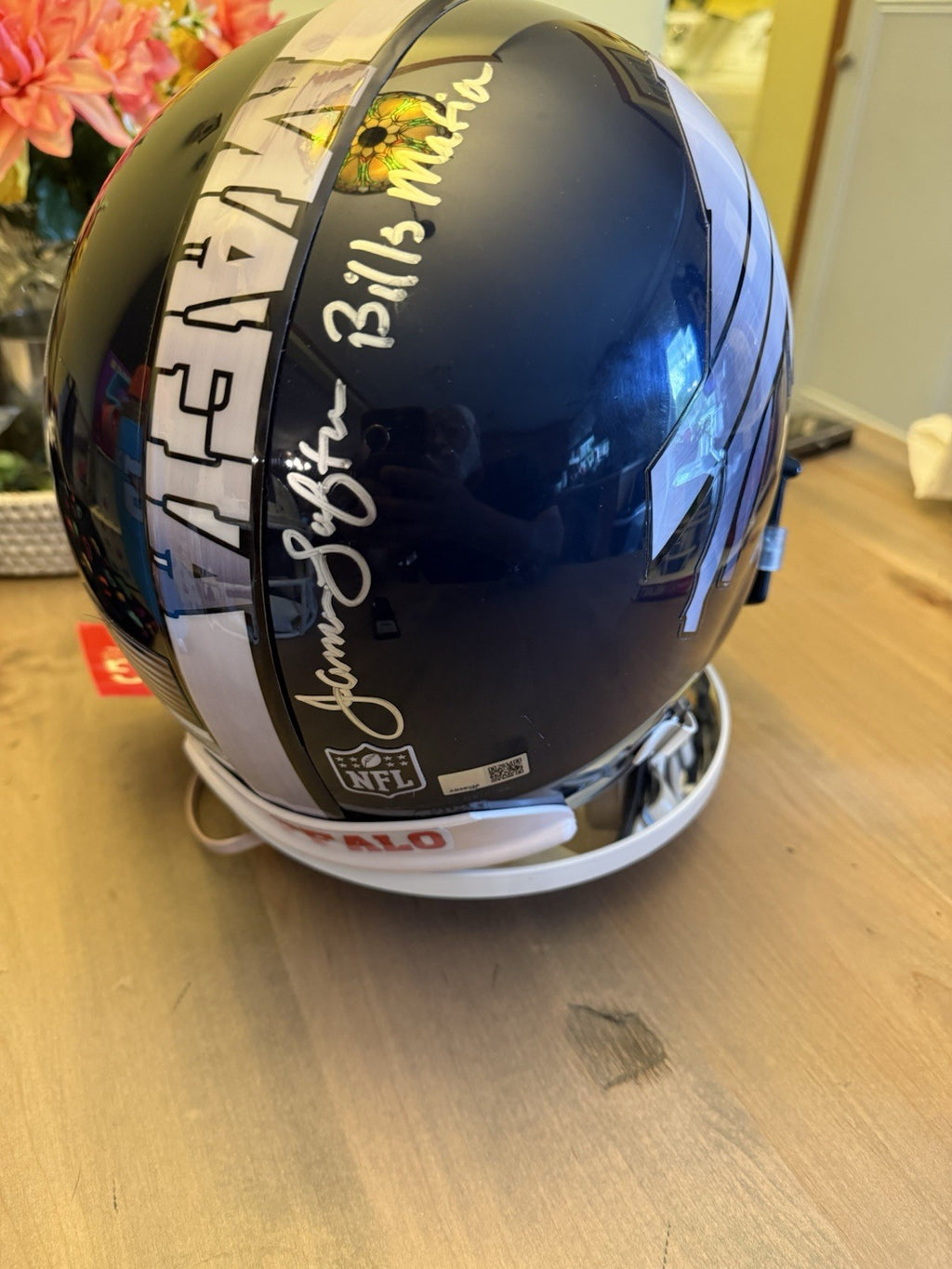 JAMES LOFTON SIGNED BILLS F/S  “BILLS MAFIA” INSCRIPTION  AUTHENTIC HELMET  TSE0