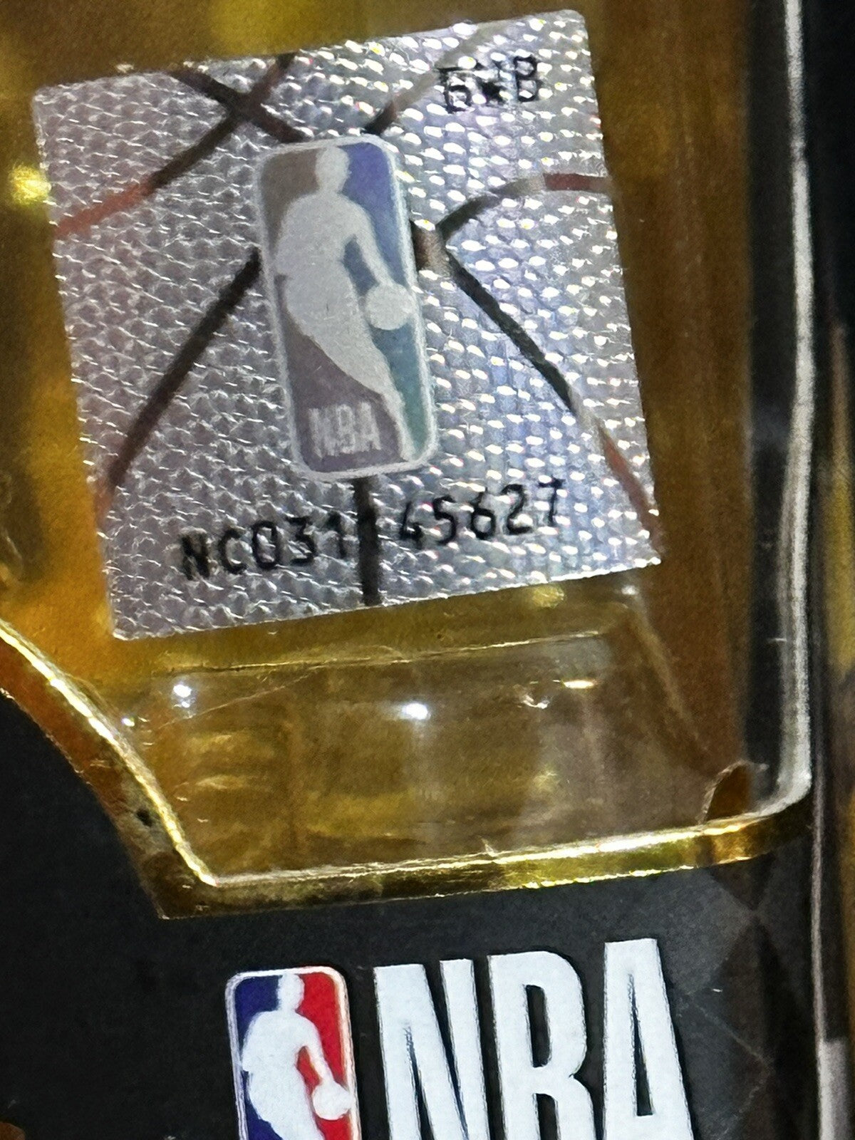 FUNKO GOLD 5 NBA: Lakers- LeBron (Styles May Vary) [New Toy] Vinyl Figure3