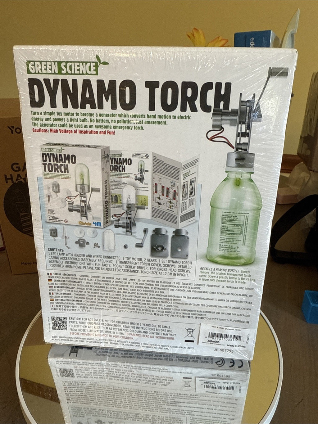 Green Science Dynamo Torch Hand Generator 4M Stem Lab Kit New In Shrink wrap1