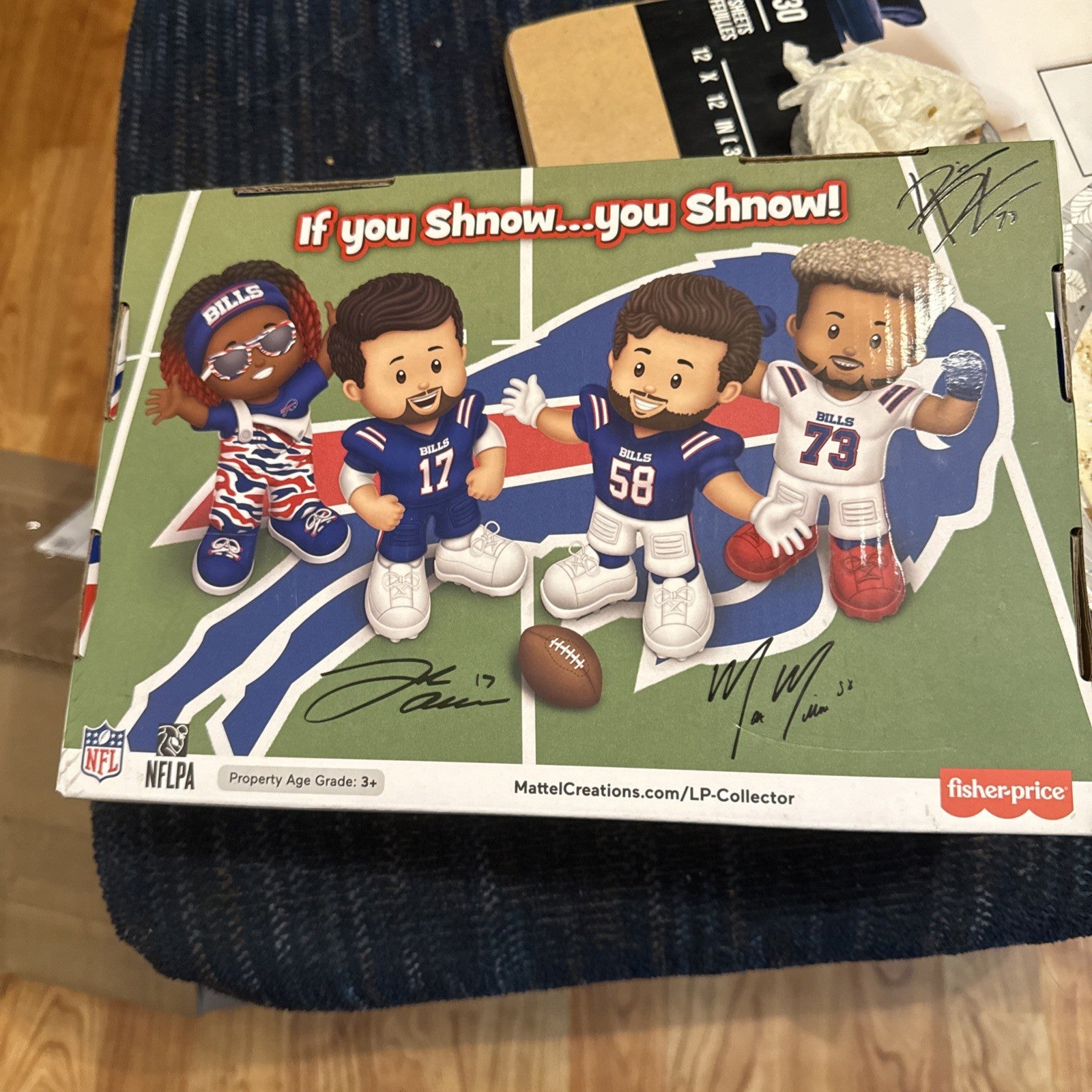 Fisher Price Little People Buffalo Bills 2024 Set Allen Dawkins Milano & Fan0