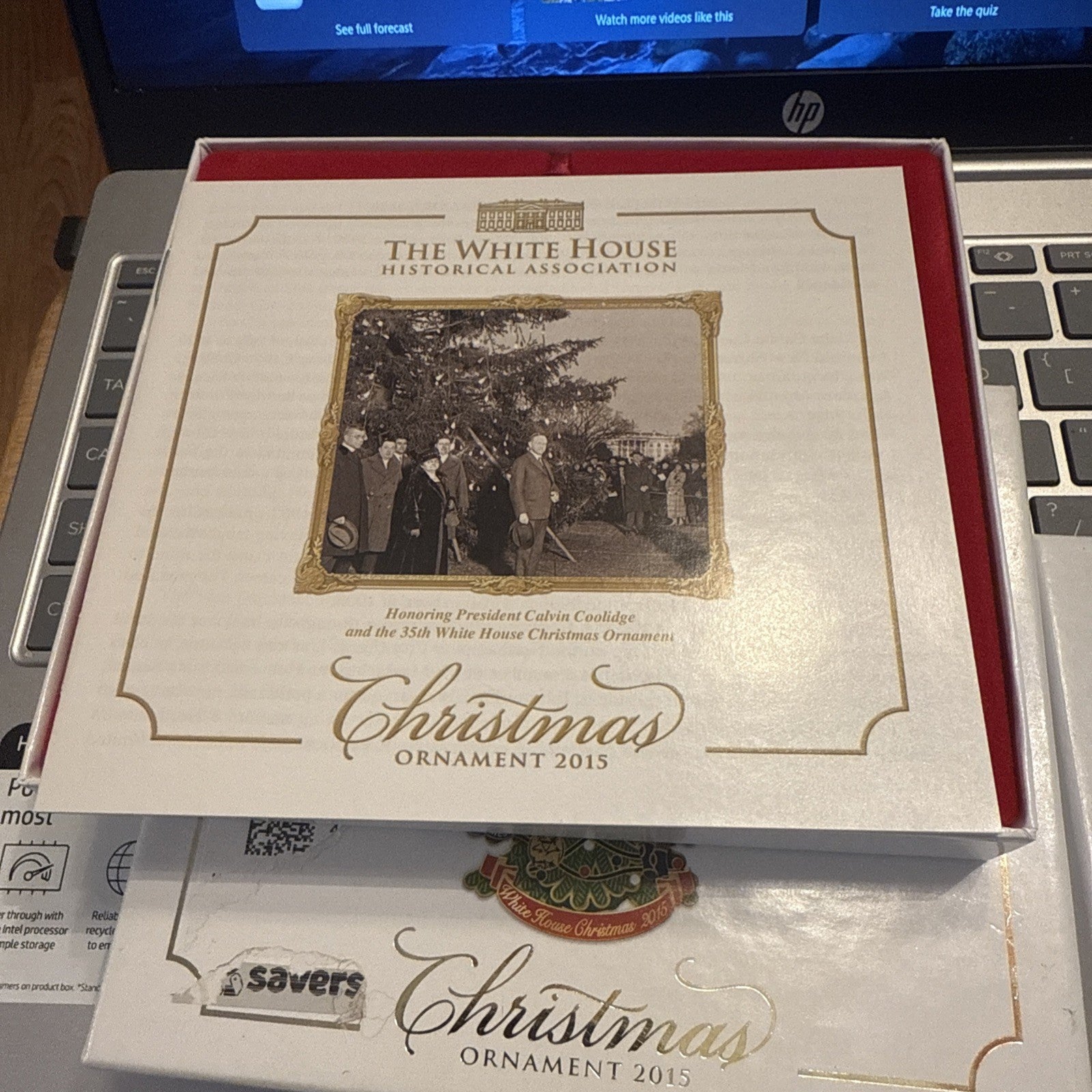 2015 WHITE HOUSE CHRISTMAS ORNAMENT W/BOX & Paperwork BIN 91