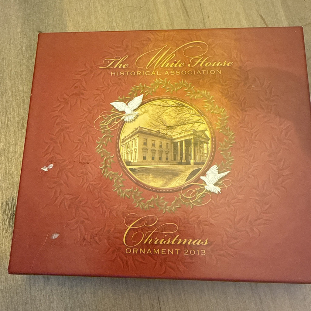 The White House Historical Association Christmas Ornament 2013 BIN 990