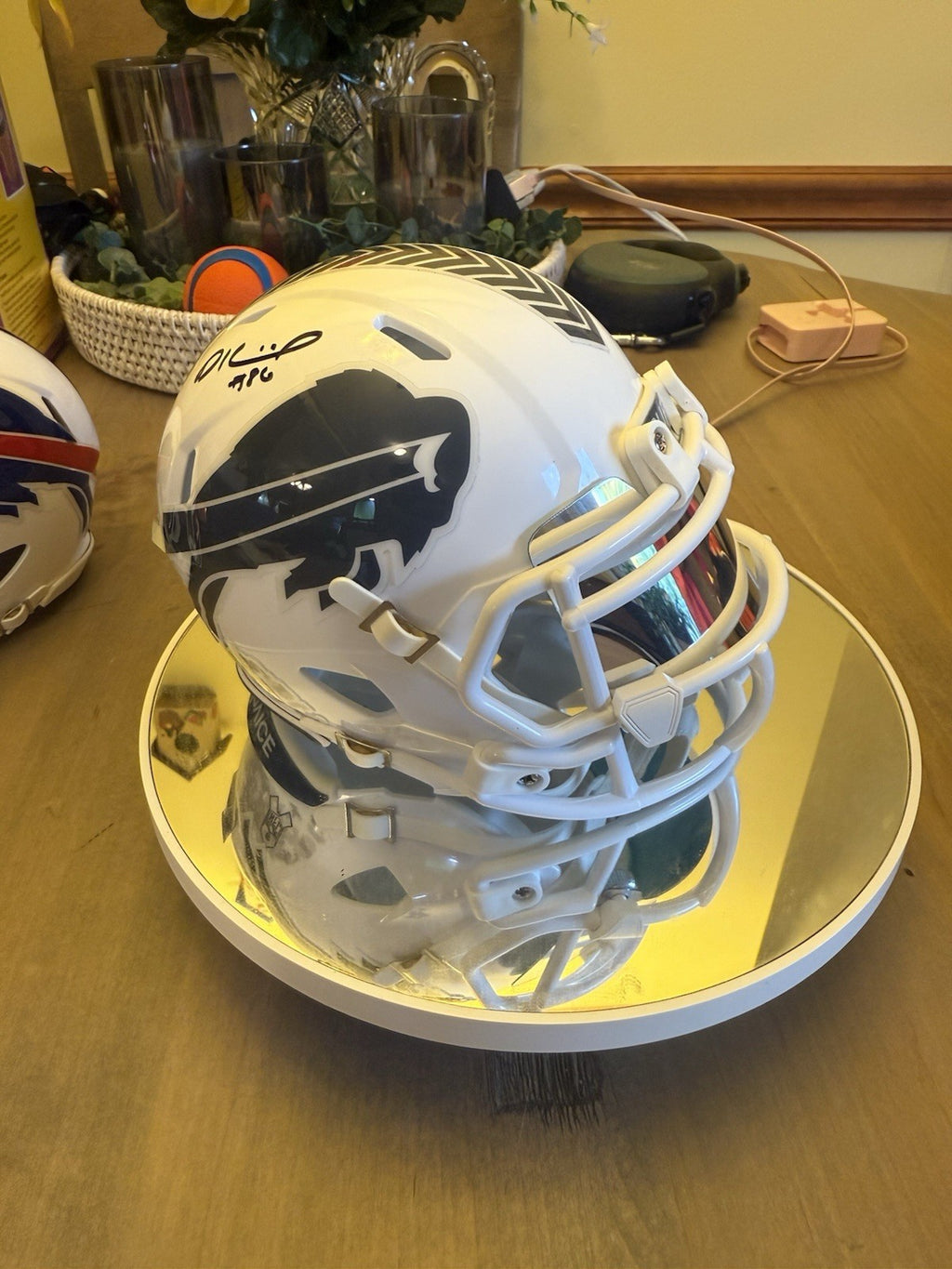 Buffalo Bills Signed Kincaid Mini Salute To Service Helmet - FANATICS0