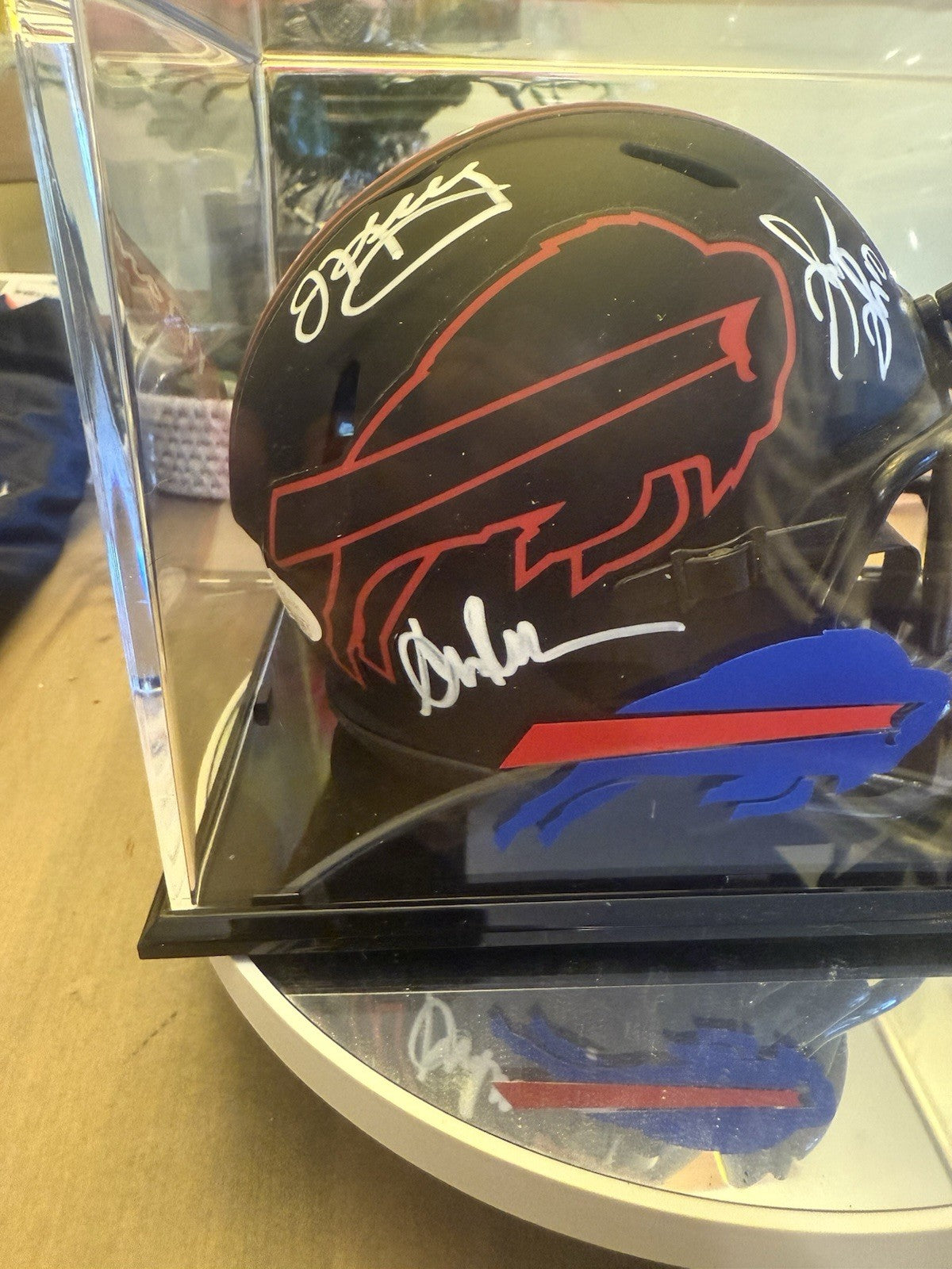 Kelly/Thomas/Reed/Levy “K-GUN” Signed Buffalo Bills Eclipse Mini Helmet JSA/TSE0