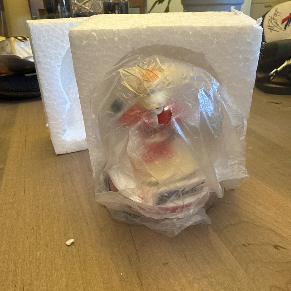 Salem Red Sox 2022. Christmas In July Snow Globe - Mugsy - SGA - NIB BIN 993