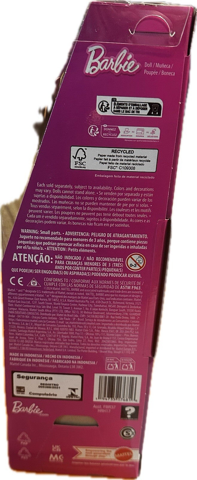 NEW IN BOX Barbie Fashionistas Blind Barbie Doll  Comes With Cane and Glasses SH3