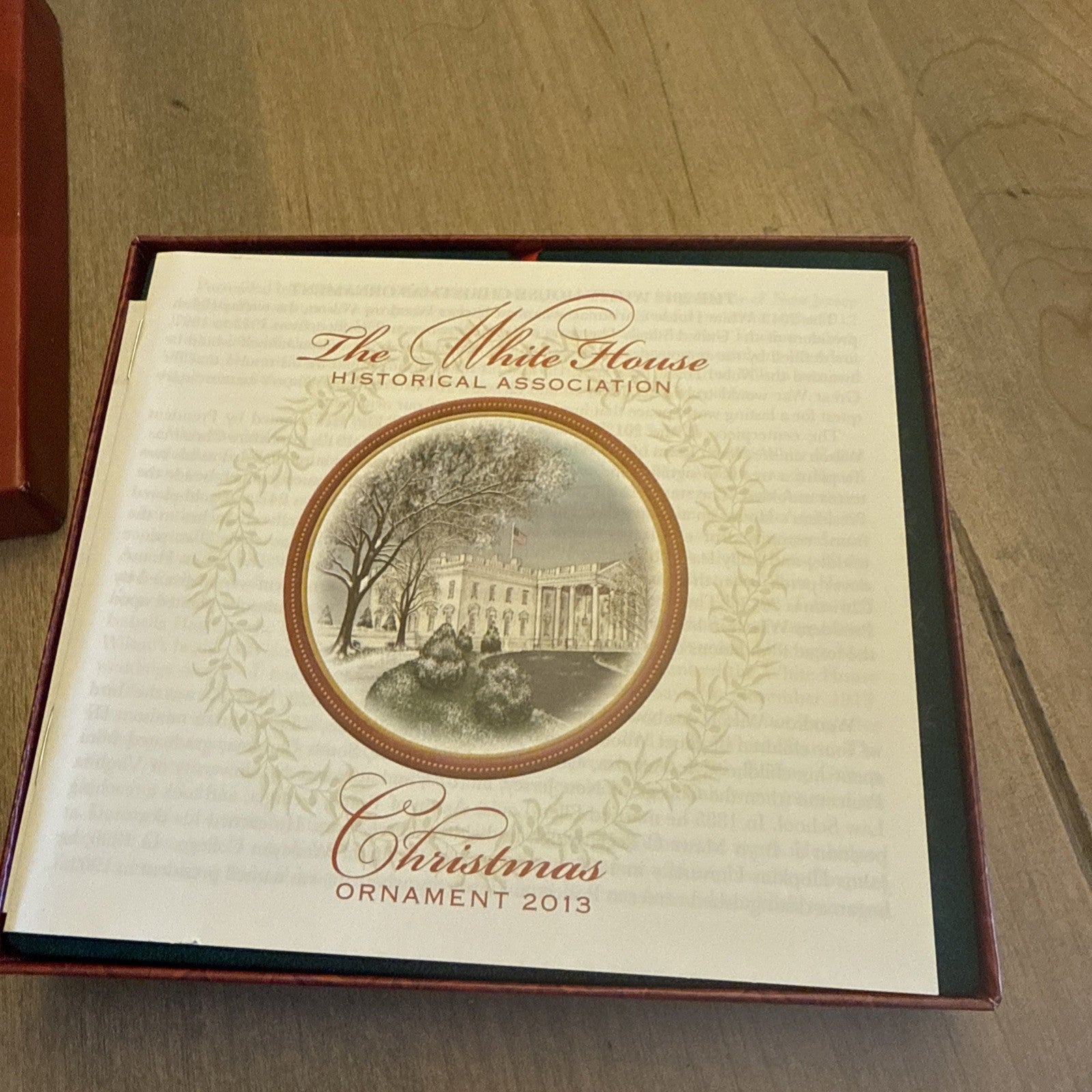 The White House Historical Association Christmas Ornament 2013 BIN 991