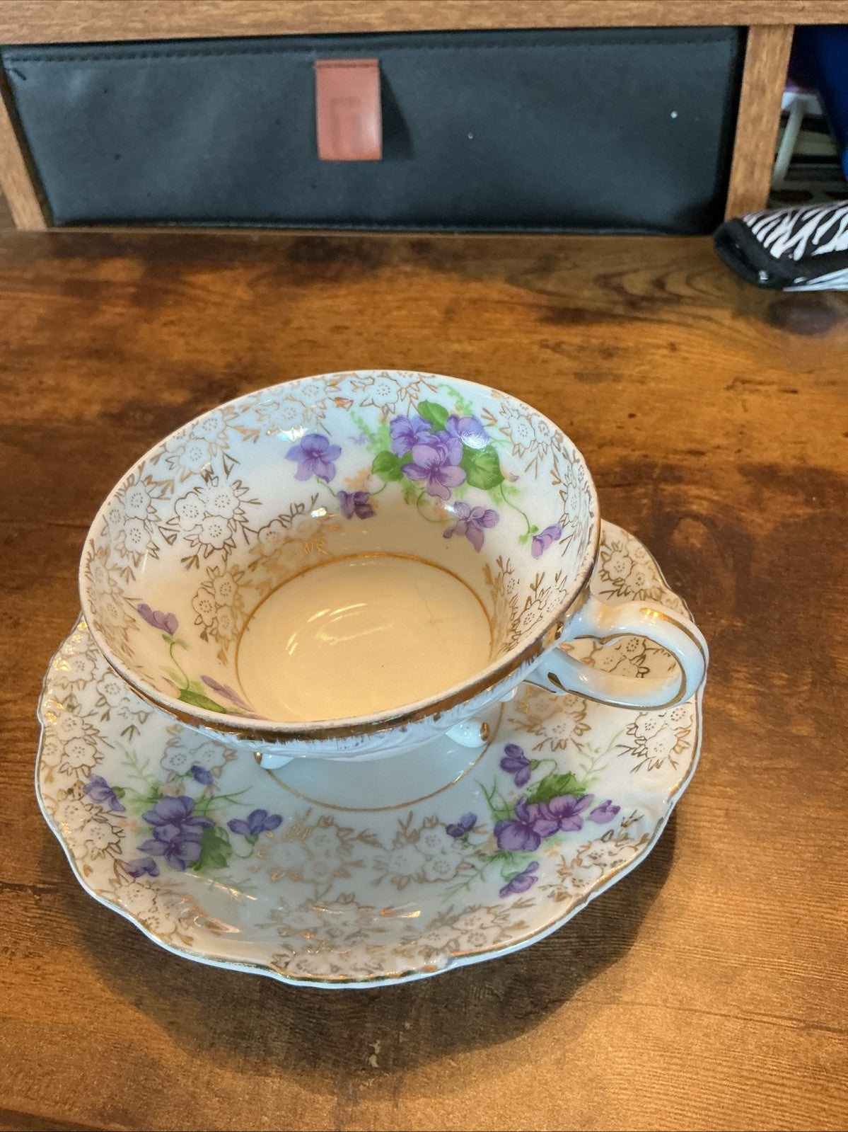 VTG  3 Legged Teacup And Flowers Gold Edging China Cup And Saucer. CHN 20 WHT 10