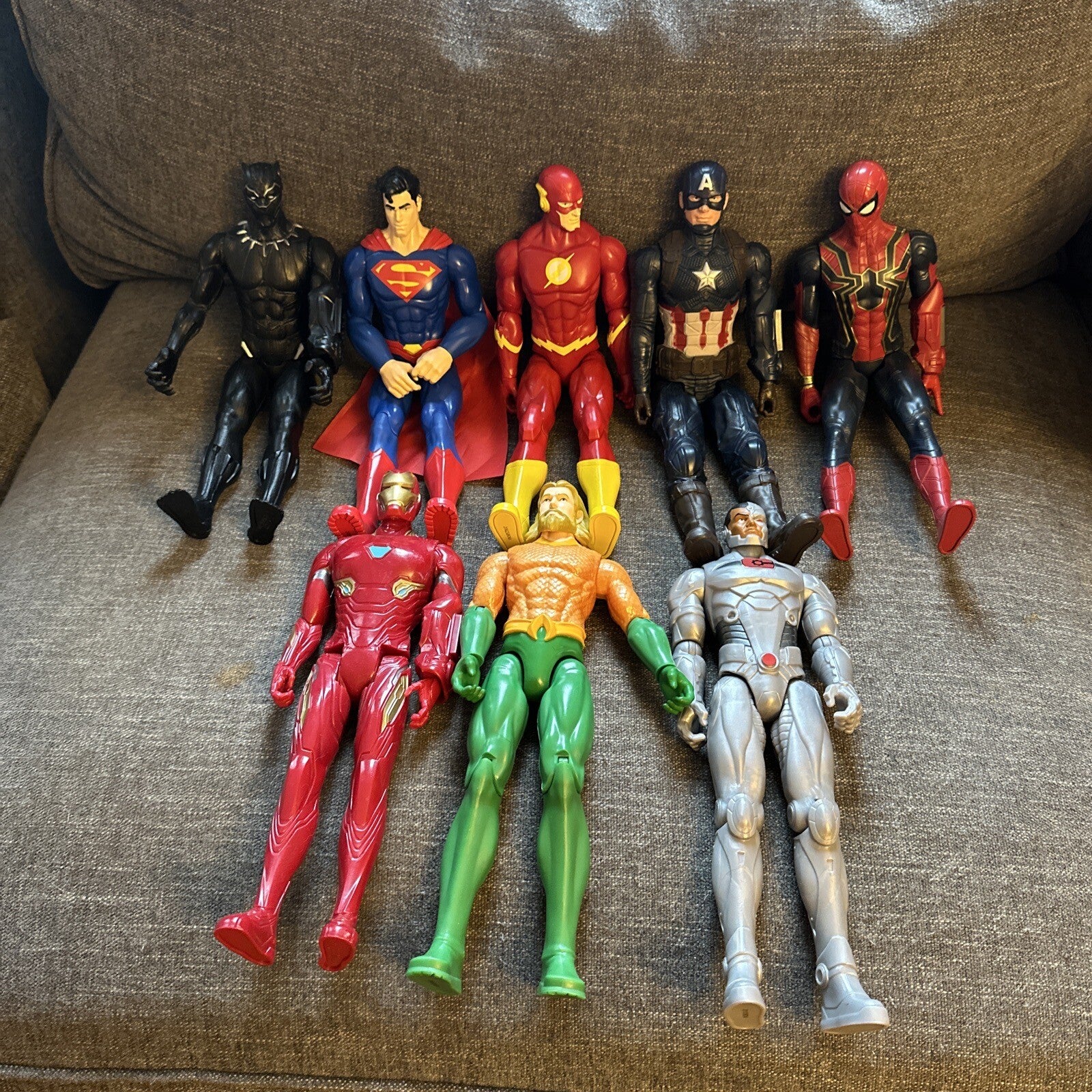 Marvel & DC Comics Figures Lot Of (8) 11-12" Hasbro Superman, Aquaman, SEE PIC0