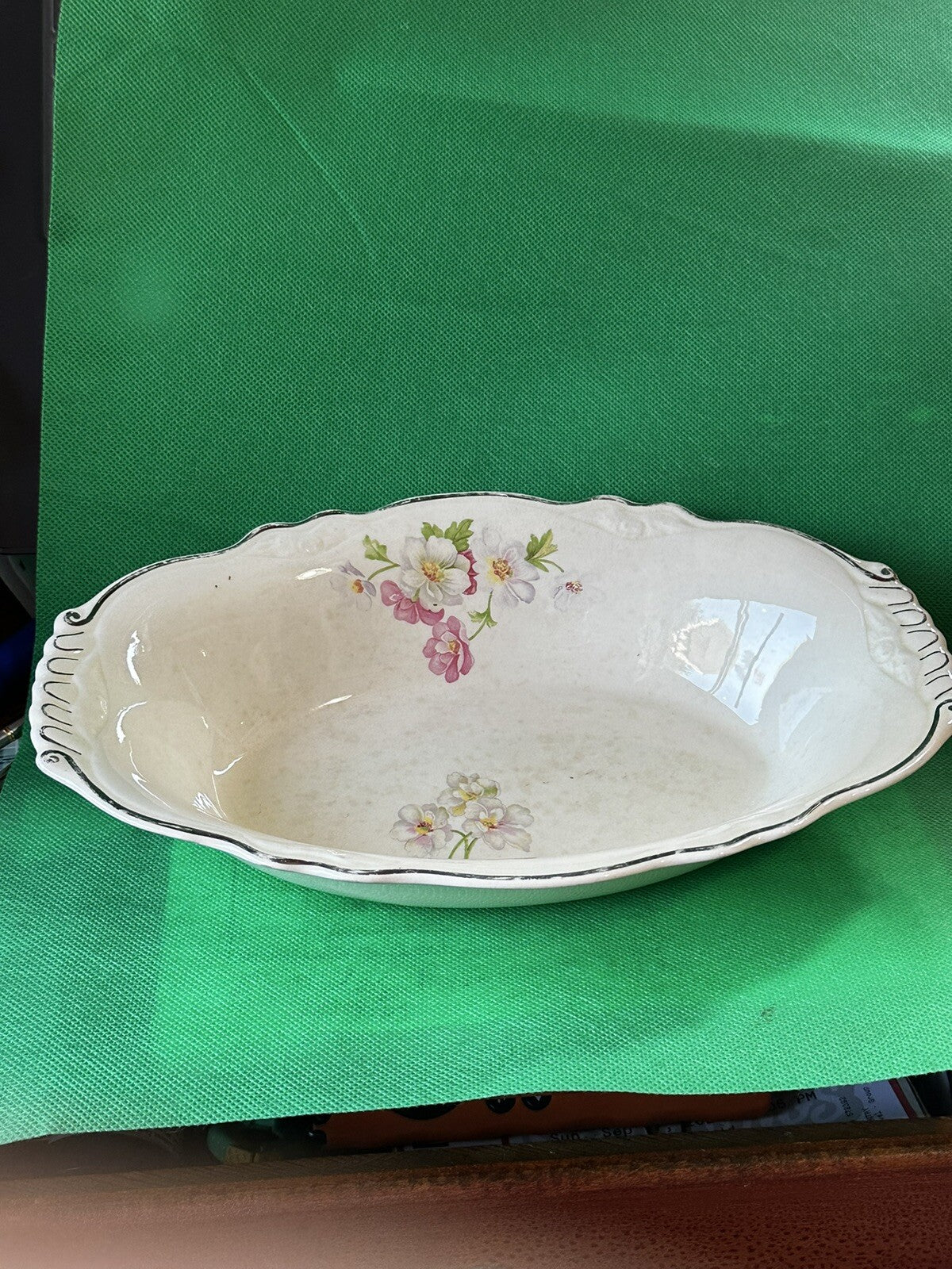 Vintage 1930'sHomer Laughlin "Virginia Rose" Oval Serving Bowl Platinum Trim0
