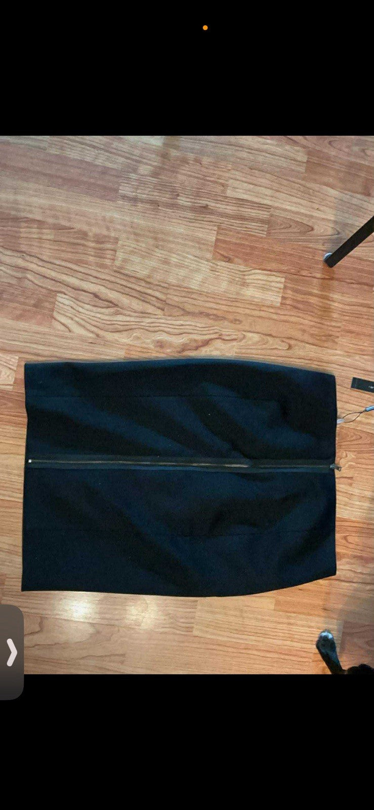 Womens Eli Tahari Black Skirt Size 6 NWT  BIN 30