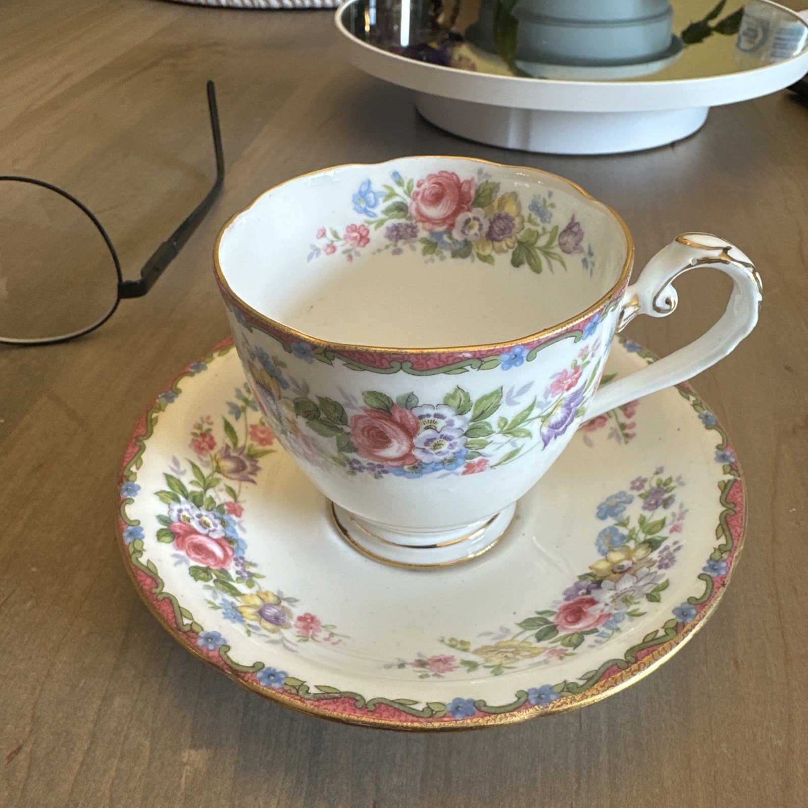 Royal Grafton Bone China Floral Tea For One -Vintage CHN 510