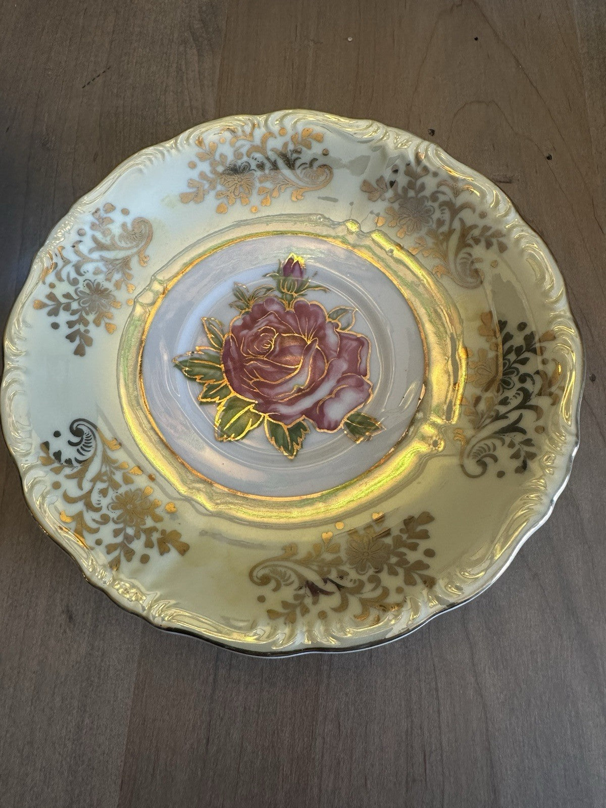 ROYAL HALSEY VERY FINE LUSTERWARE YELLOW & GOLD PINK ROSE CUP & SAUCER CHN 553