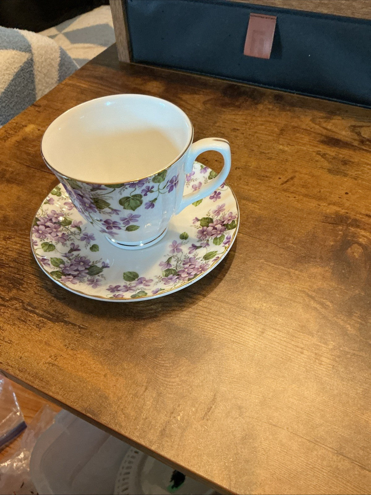 Gracie China by Coastline Imports Cup/Saucer Floral Pattern CHN 420