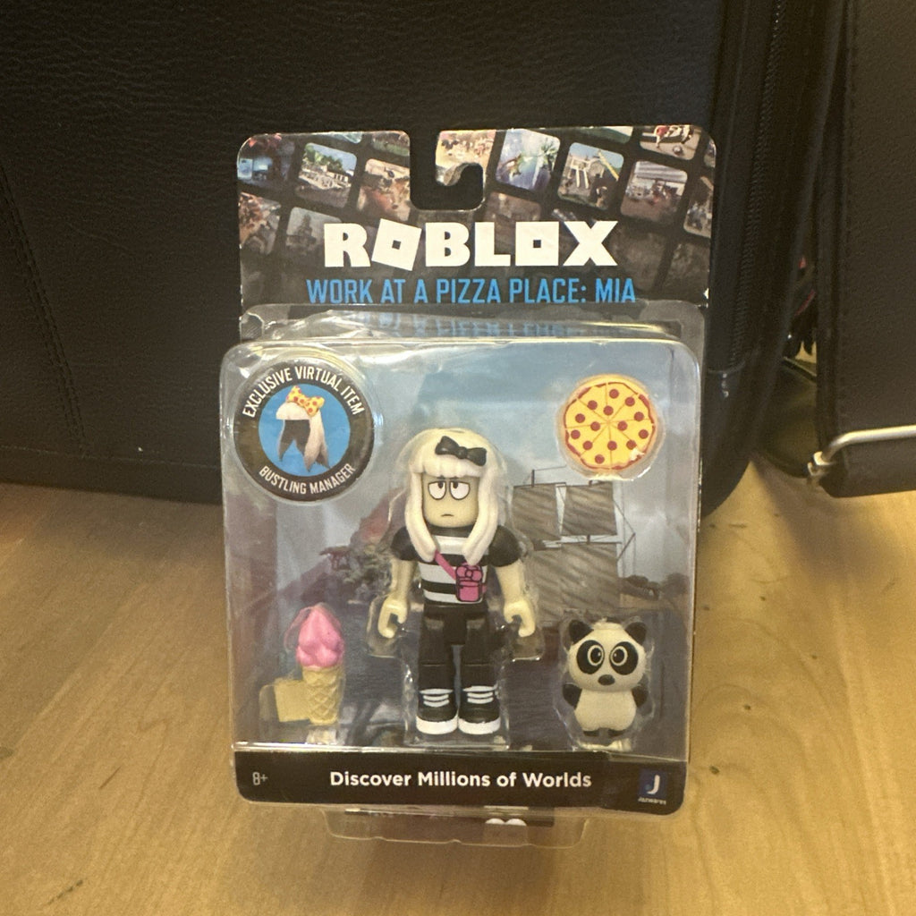 MISB Roblox Work at a Pizza Place: Mia Figure with Toy Code - US Seller0