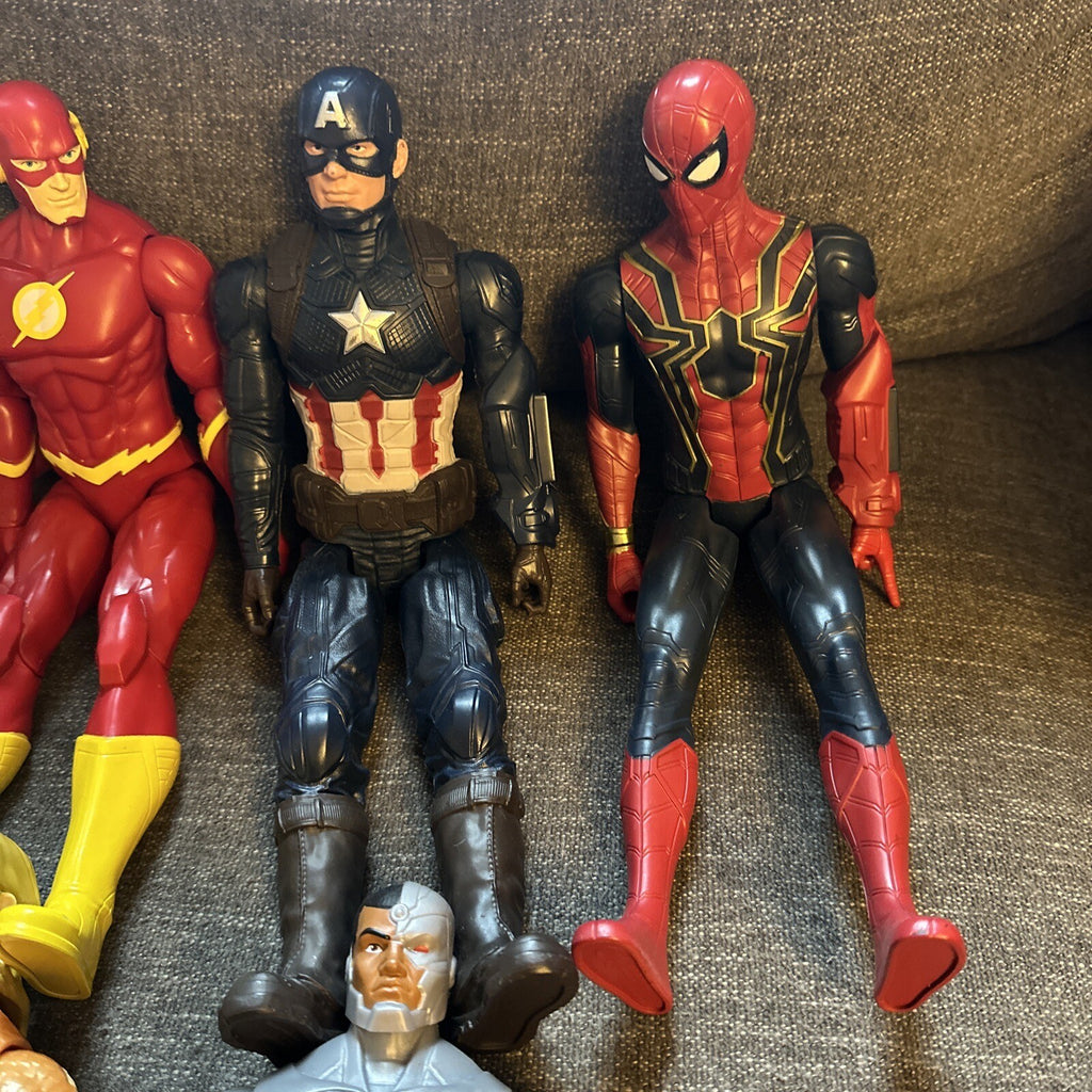 Marvel & DC Comics Figures Lot Of (8) 11-12" Hasbro Superman, Aquaman, SEE PIC1