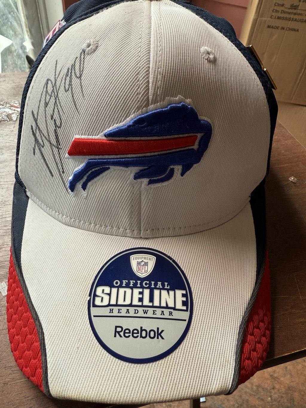 Buffalo Bills Signed Hat Plus 2008, 2009 Season Pass, and 60th Pins -size L/XL0