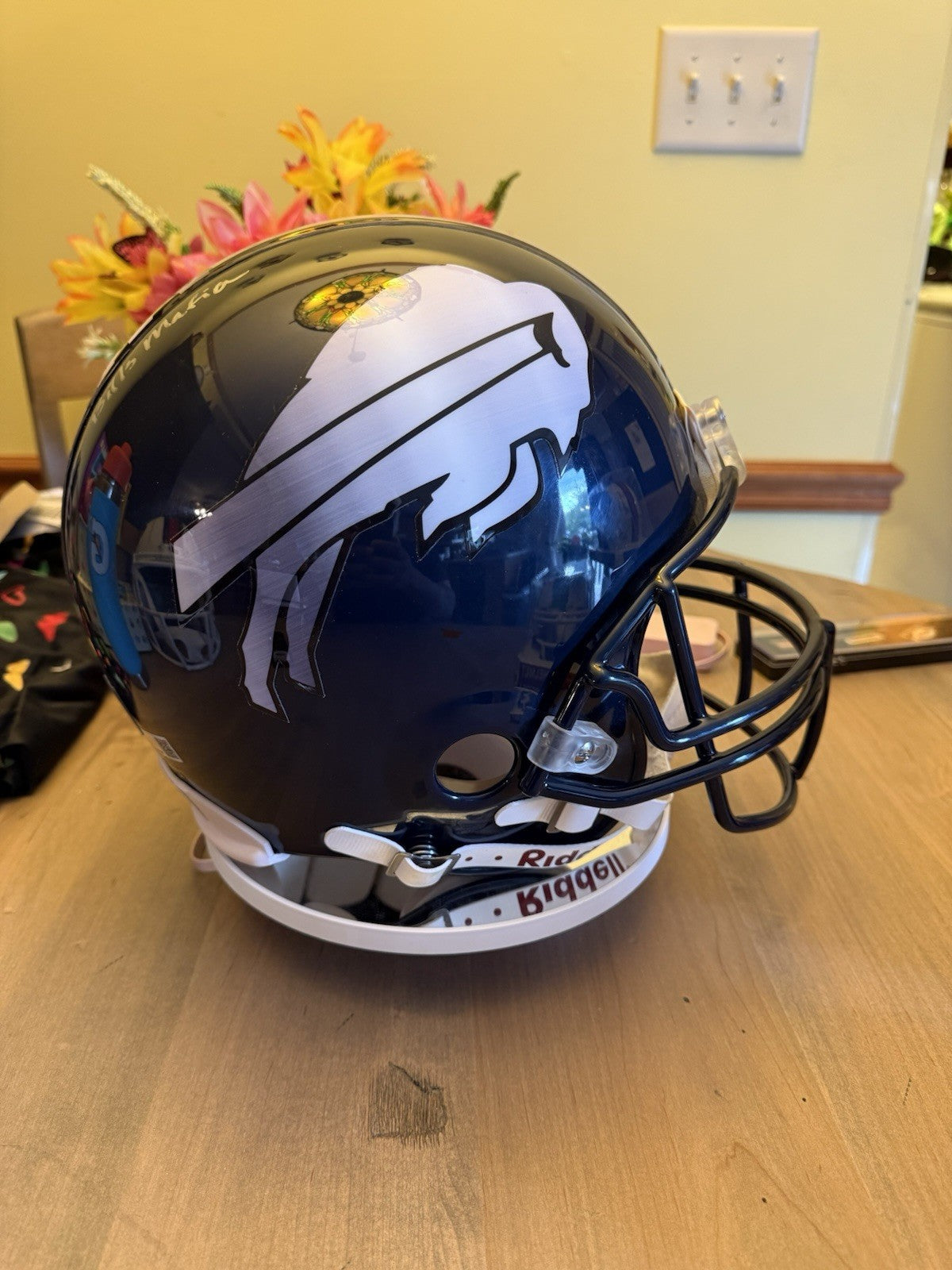 JAMES LOFTON SIGNED BILLS F/S  “BILLS MAFIA” INSCRIPTION  AUTHENTIC HELMET  TSE4