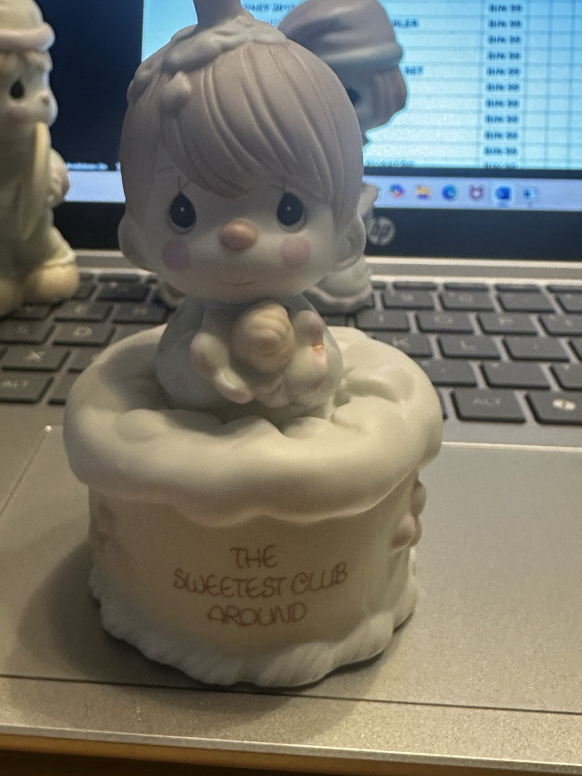 2 Enesco Precious Moments “Little Moments” 524034 & 692107 Figurines in Box XMAS1