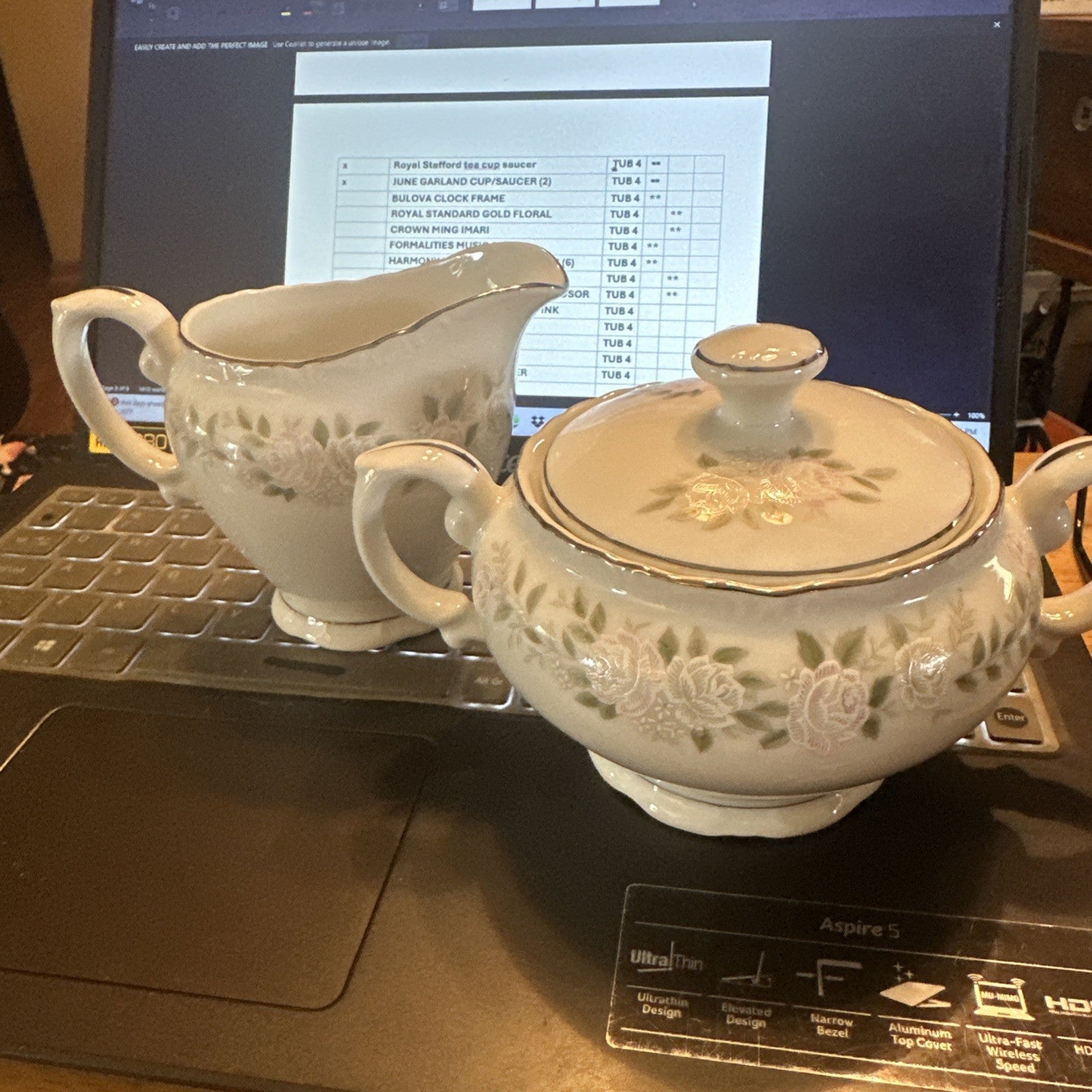 Sheffield White Flower 501 Creamer And Suger Bowl  CHN 450