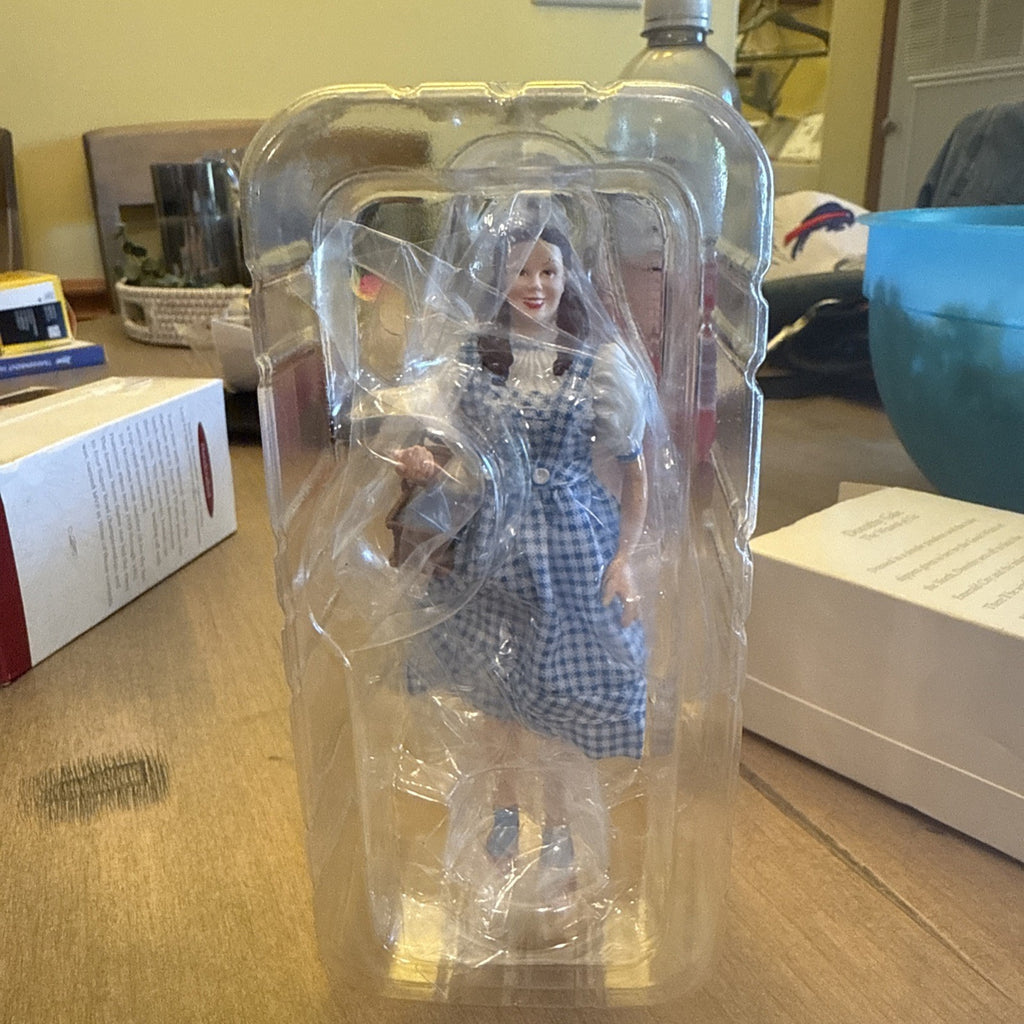 Hallmark Keepsake Ornament 2007 Dorthy Gale The Wizard Of Oz New In Box BIN 992