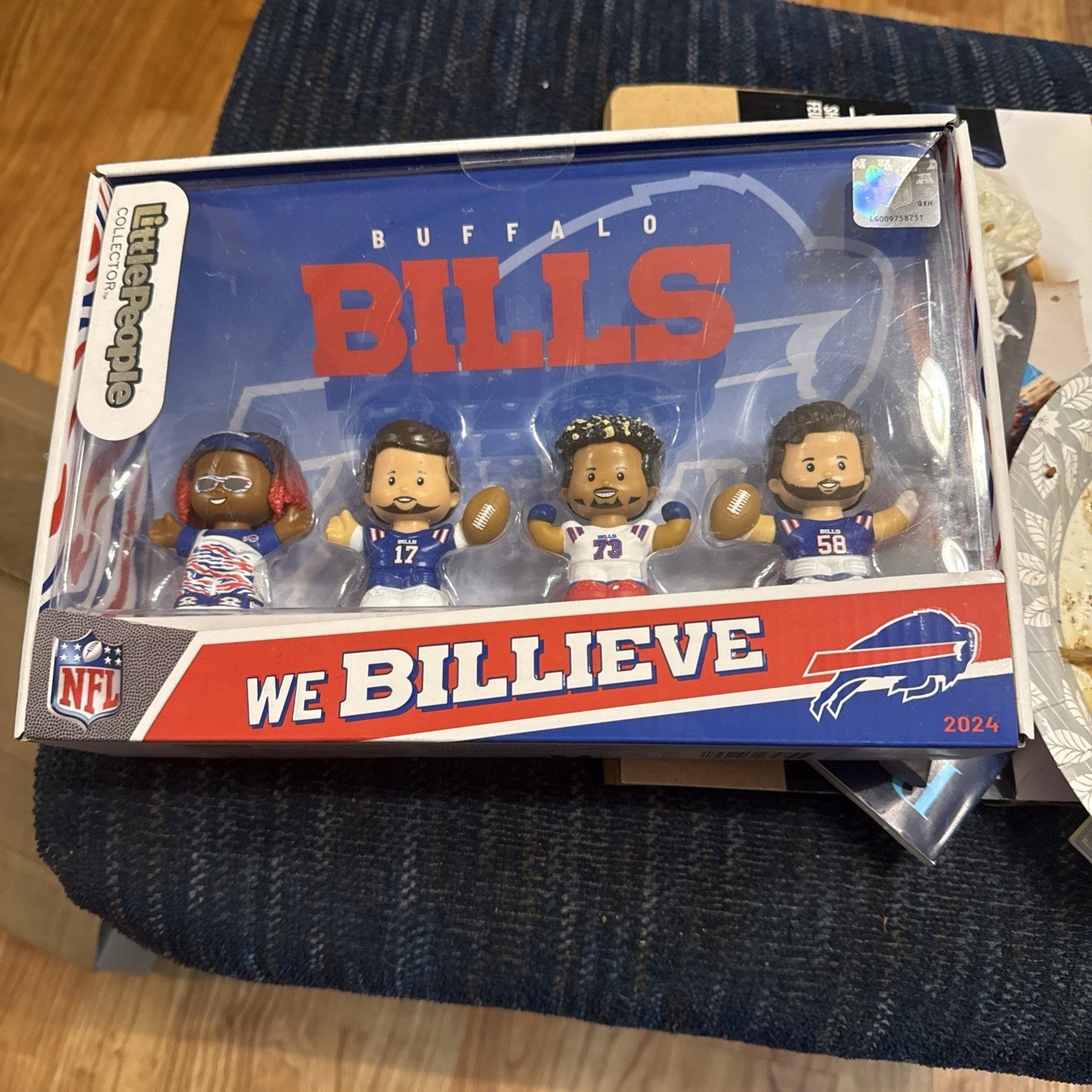 Fisher Price Little People Buffalo Bills 2024 Set Allen Dawkins Milano & Fan3