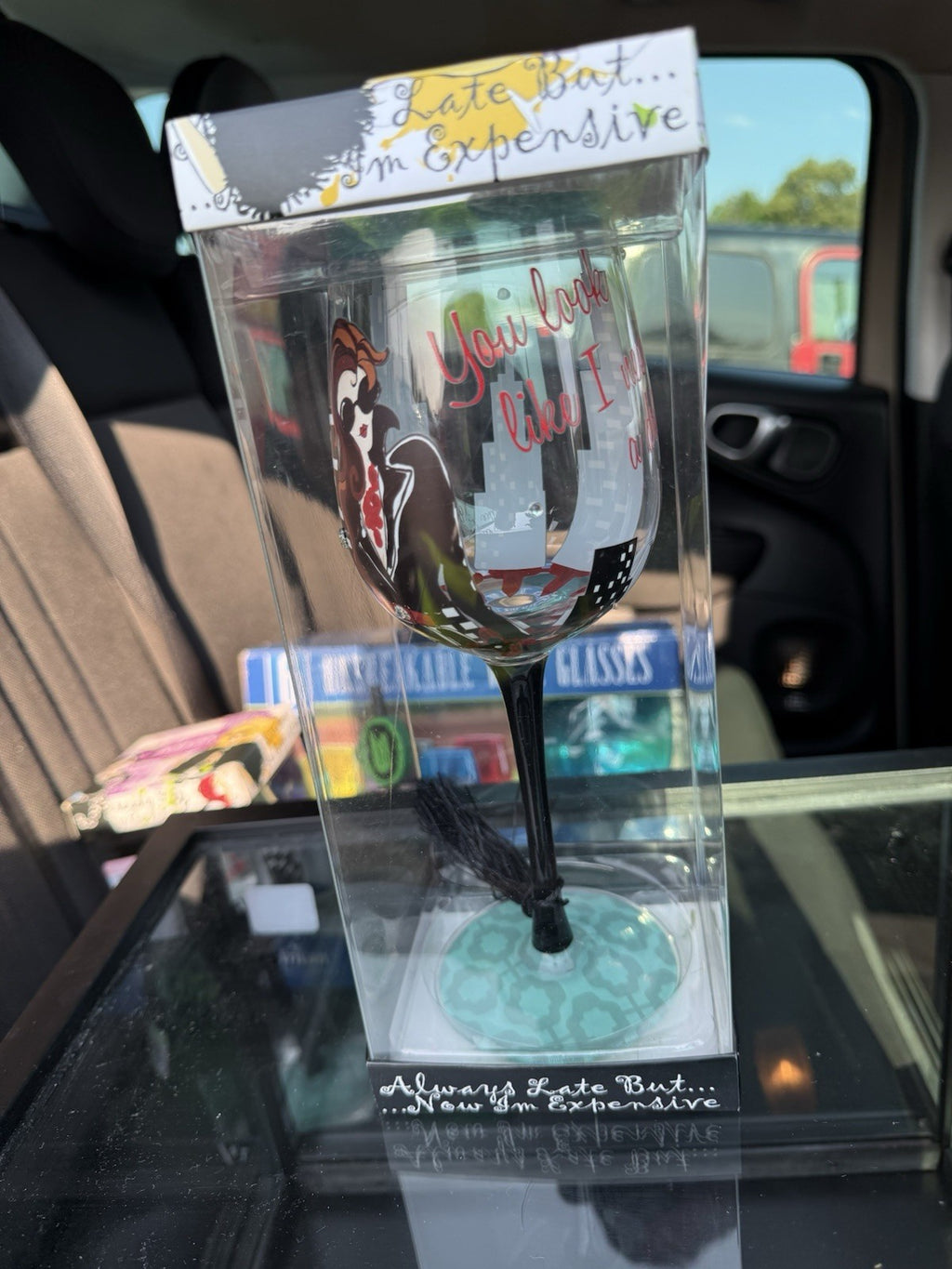 2 NIB NOVELTY DE-LITE HAND PAINTED WINE GLASSES BIN 995