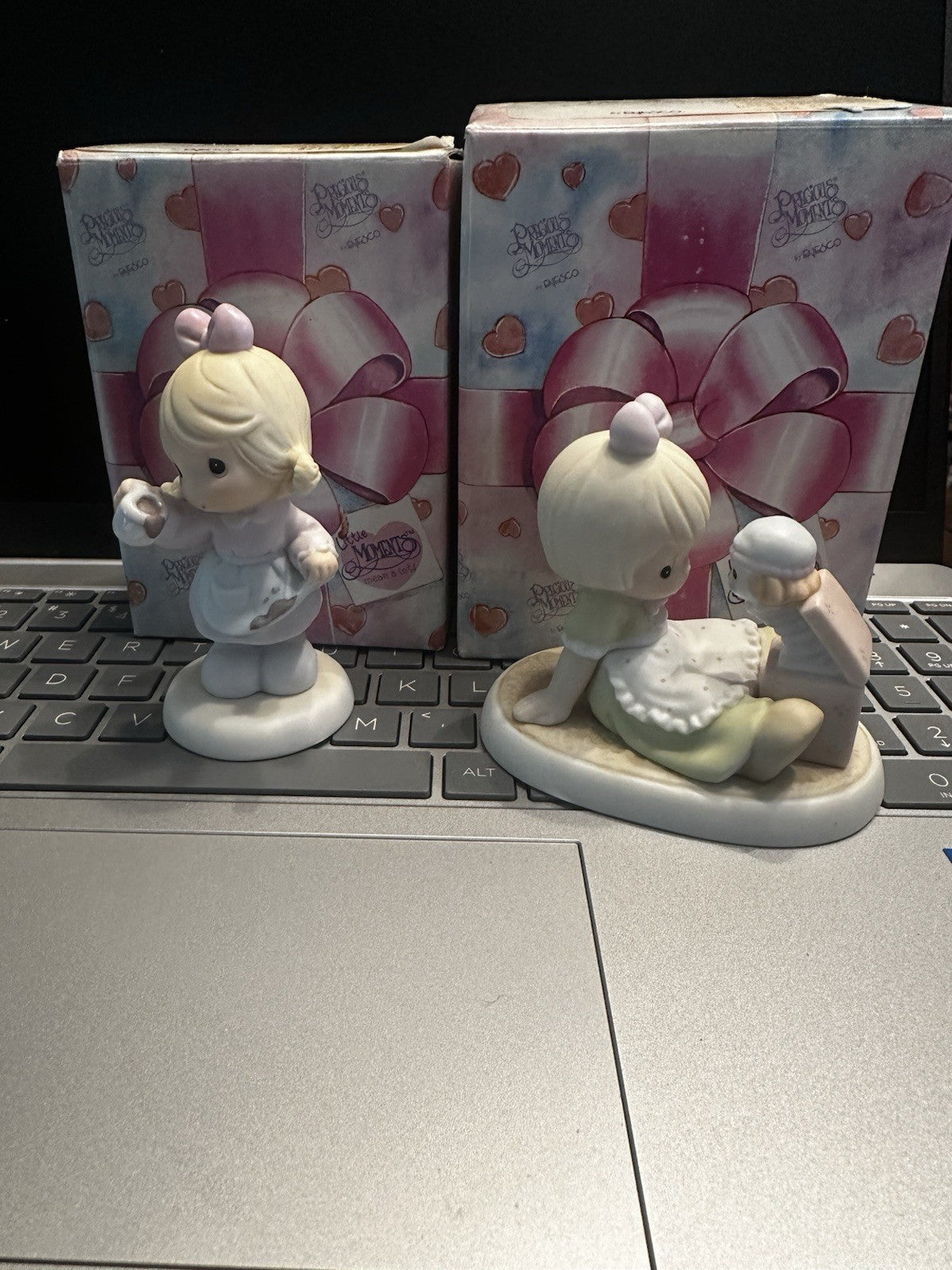 2 Enesco Precious Moments “Little Moments” 524034 & 692107 Figurines in Box XMAS2