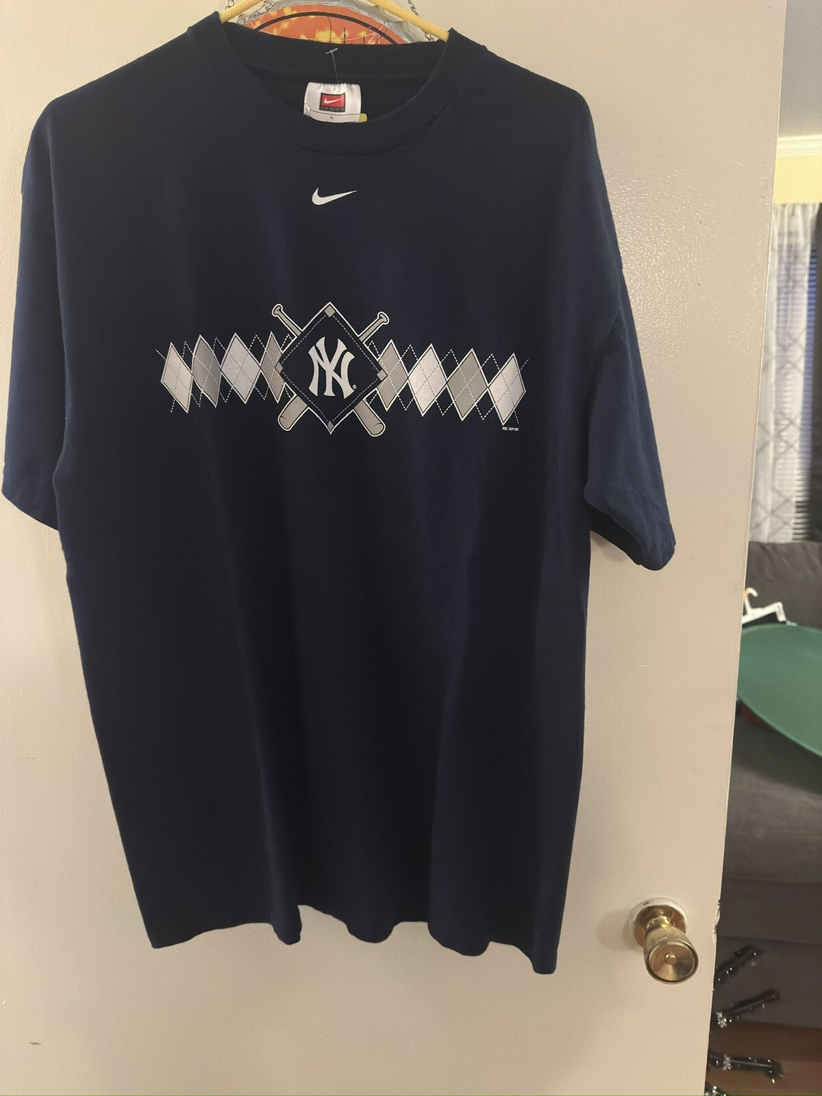 Nike Men's NY Yankees Baseball Shirt - 2005 Edition LARGE BIN 60