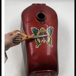 76 Kawasaki KZ750 KZ 750 B Twin Gas Fuel Petrol Tank