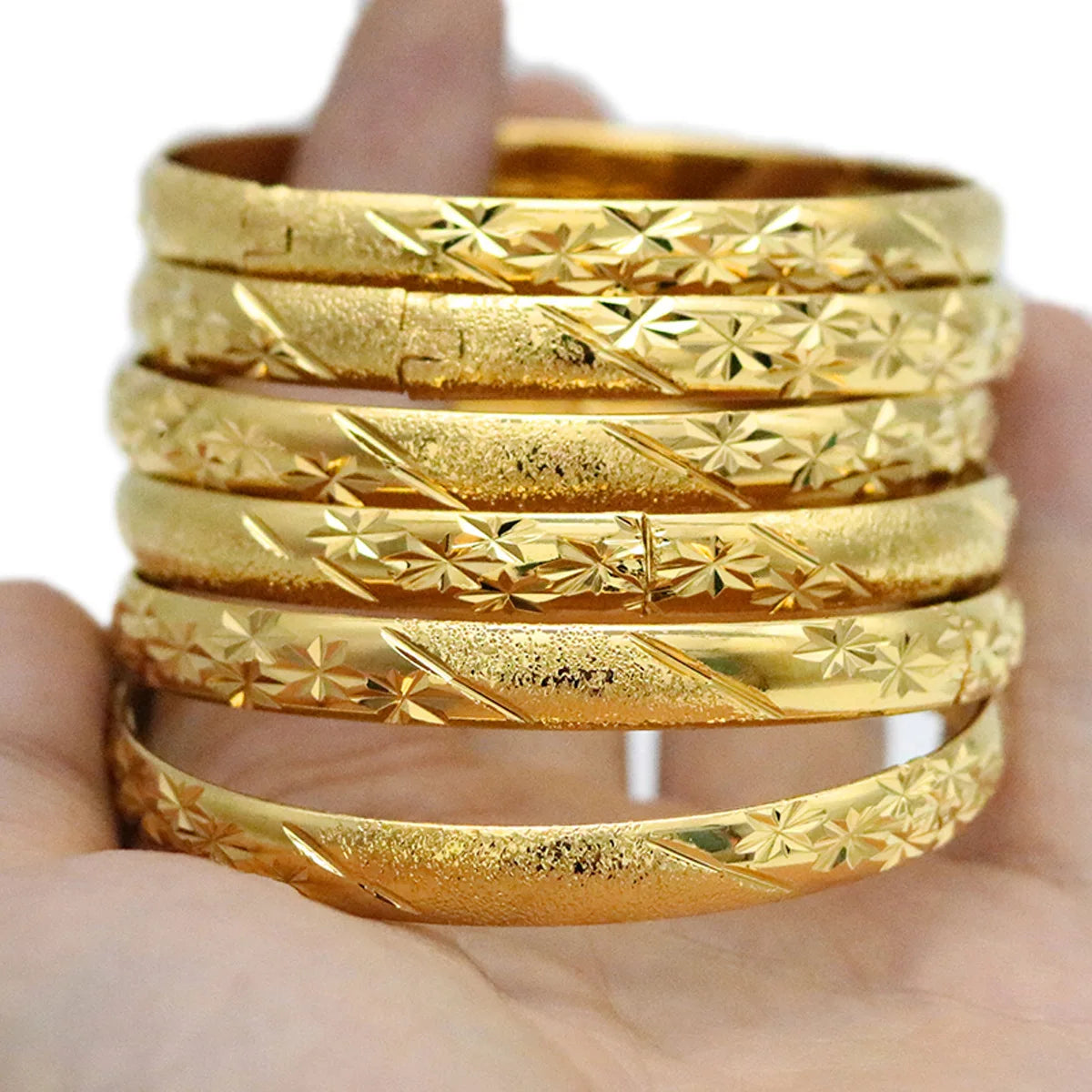 Dropshipping Wholesales 8mm Brass Fashion Bracelet Star Carved Bangle Wedding Gift for Middle Eastern Brides Jewelry